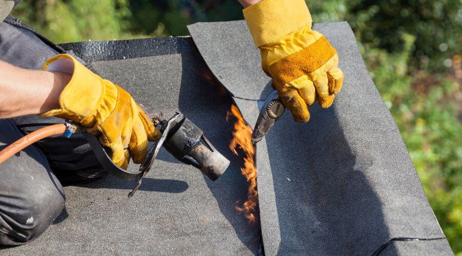 Professional flood damage restoration services in Crown Point, IN